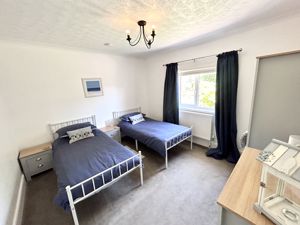 Photo 10- click for photo gallery